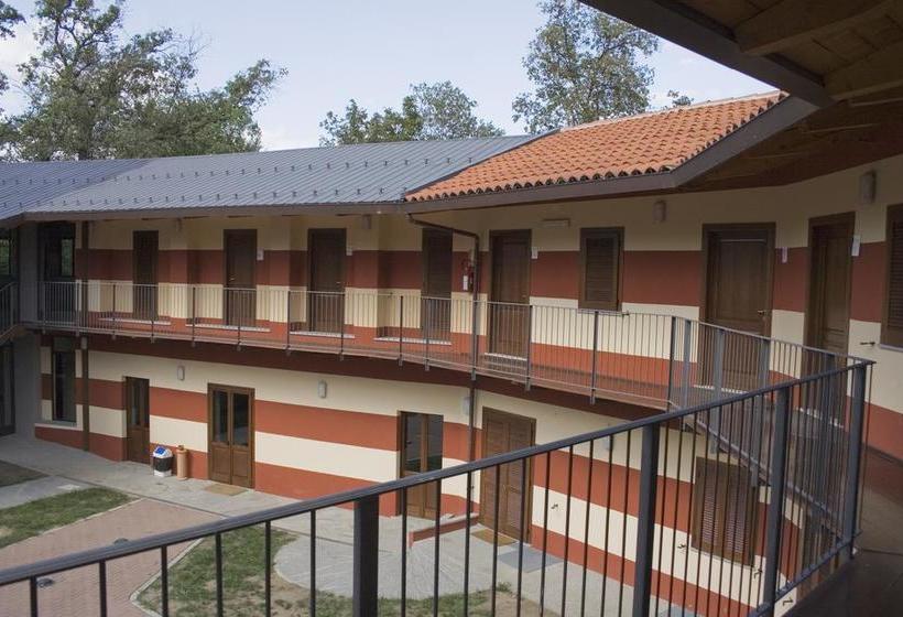 בית מלון כפרי Cascina Govean