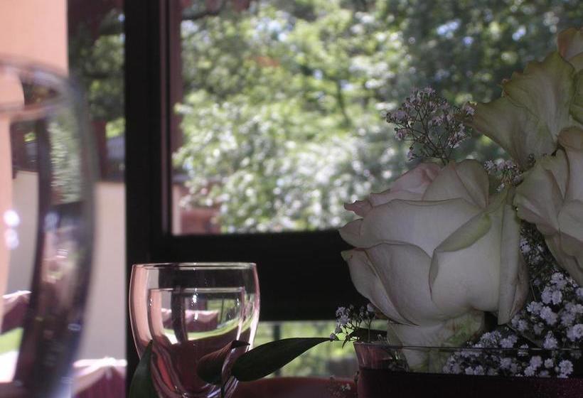 בית מלון כפרי Cascina Govean