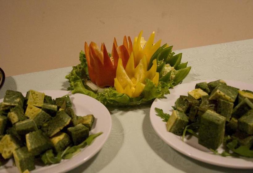 בית מלון כפרי Cascina Govean