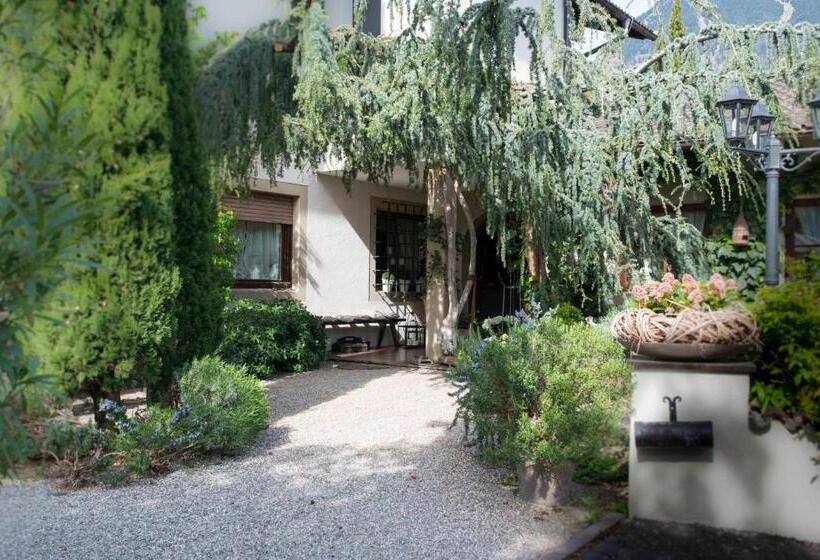 ホテル Chalet Gravenstein