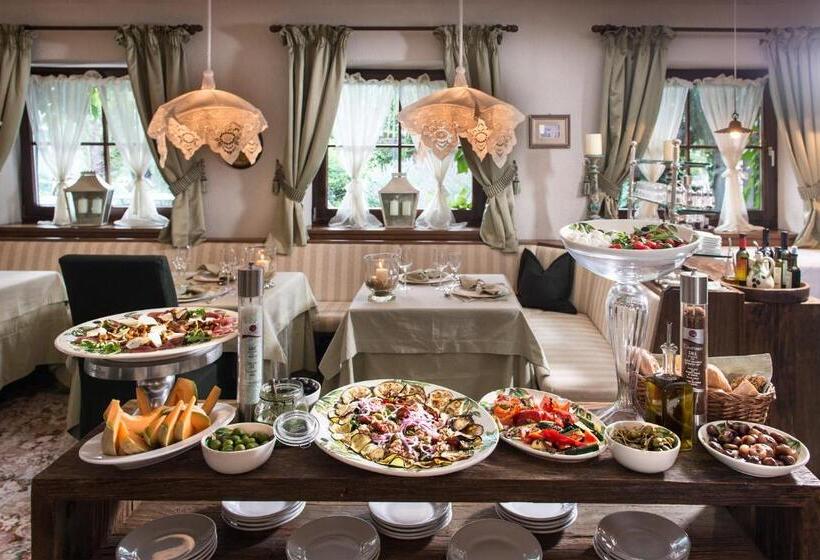 ホテル Chalet Gravenstein