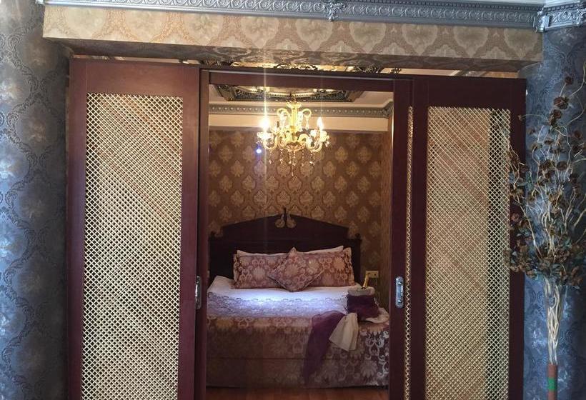 בית מלון כפרי Club Rose Bay