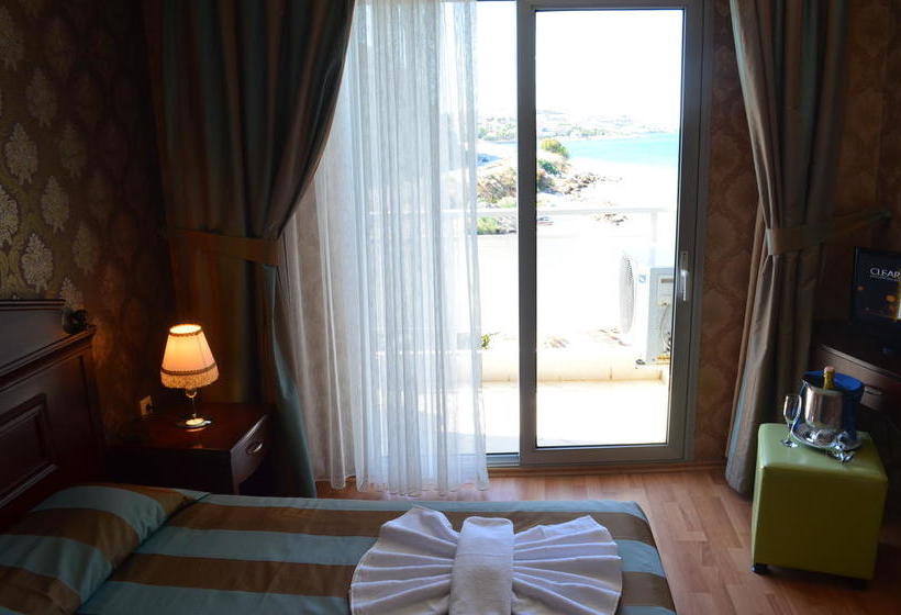 בית מלון כפרי Club Rose Bay