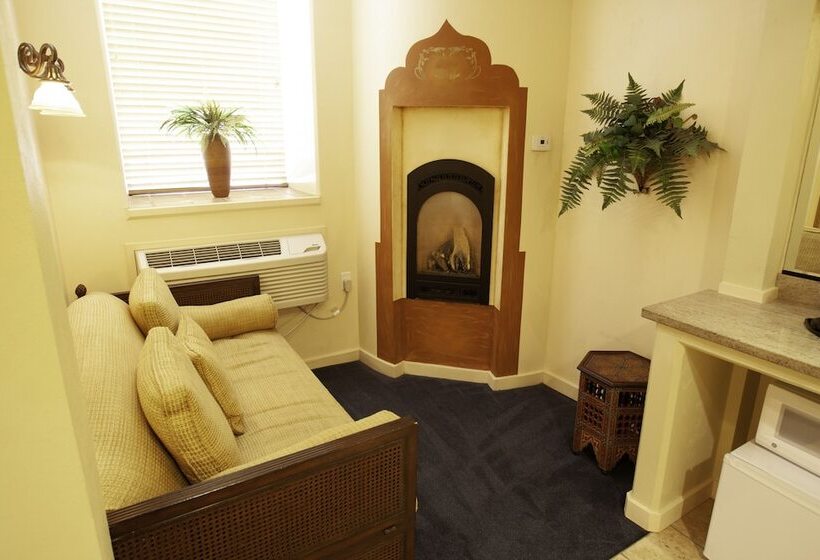 בית מלון כפרי Destinations Inn Theme Rooms