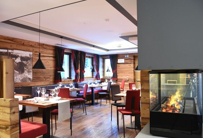 هتل Dolomeet Boutique