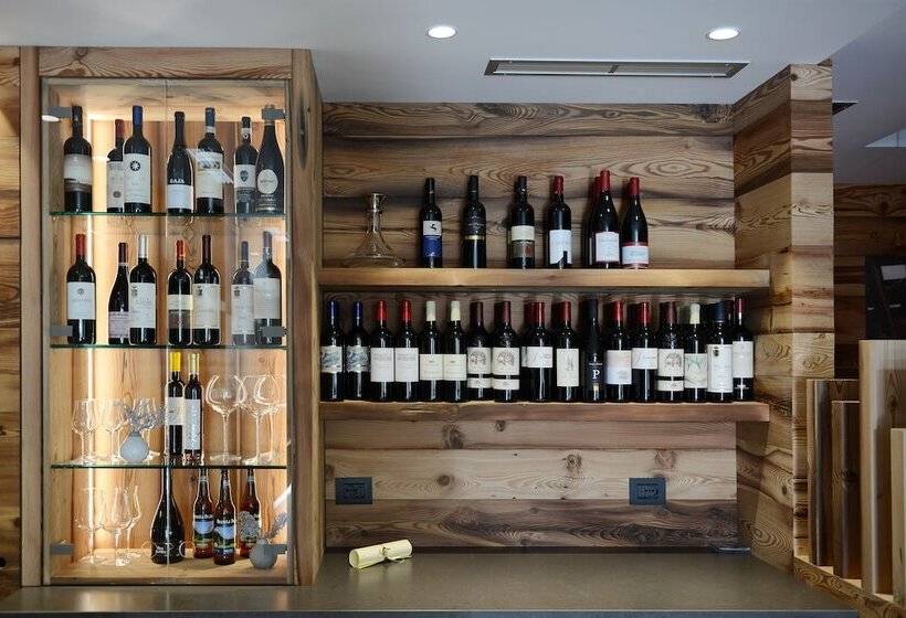 酒店 Dolomeet Boutique