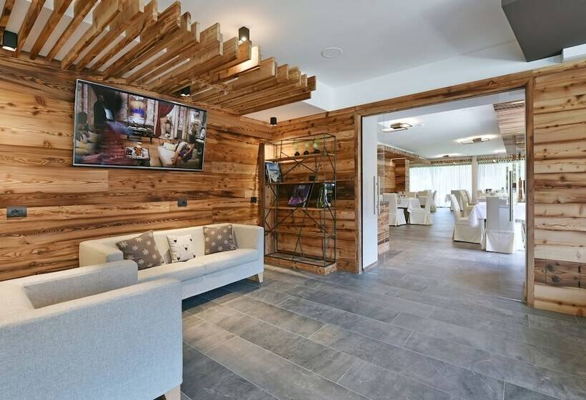 هتل Dolomeet Boutique