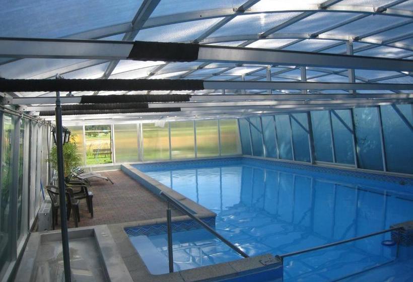 ホテル Gasthof Strobl Waldfrieden Garni