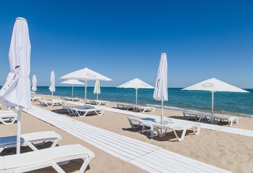 هتل Goodzone Club