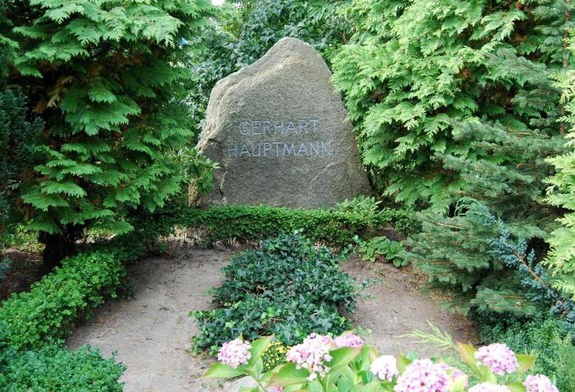 Отель Hiddensee Hitthim