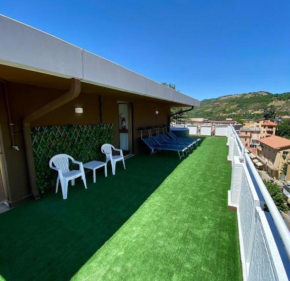 Отель Imperiale