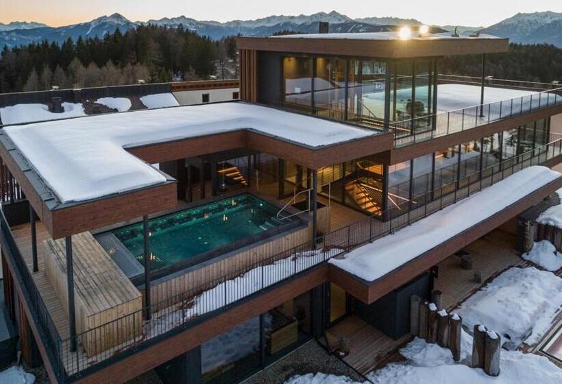 酒店 Josef Mountain Resort