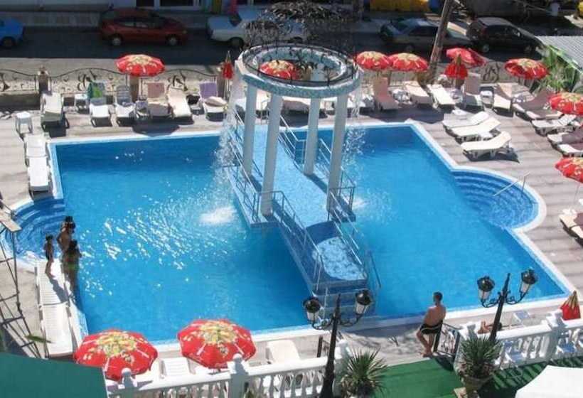 בית מלון כפרי Kiten Beach