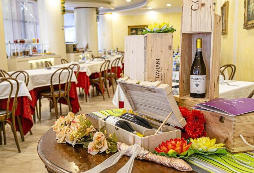 ホテル Metropolitan