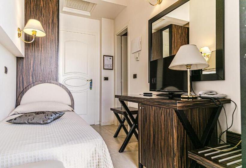 ホテル Metropolitan