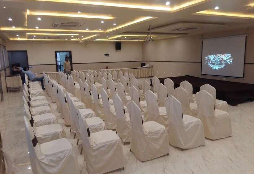 בית מלון כפרי Sign Regency