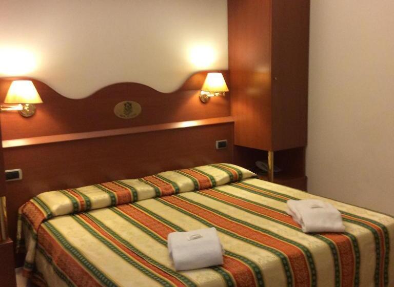 בית מלון כפרי Pizzeria Ristorante Al Leone