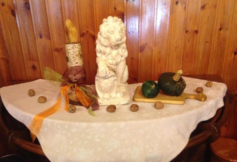 בית מלון כפרי Pizzeria Ristorante Al Leone