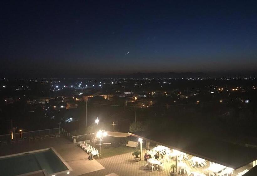 בית מלון כפרי Ristorante Paradiso