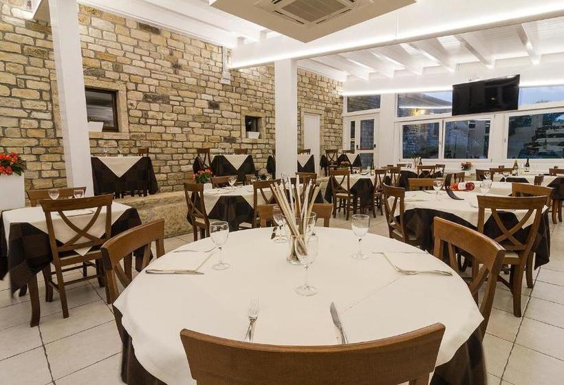 호텔 Ristorante Solelago