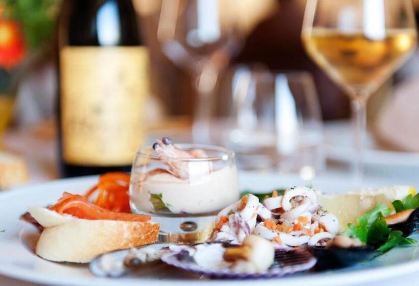 호텔 Ristorante Solelago