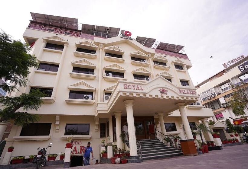 ホテル Royal Palazzo