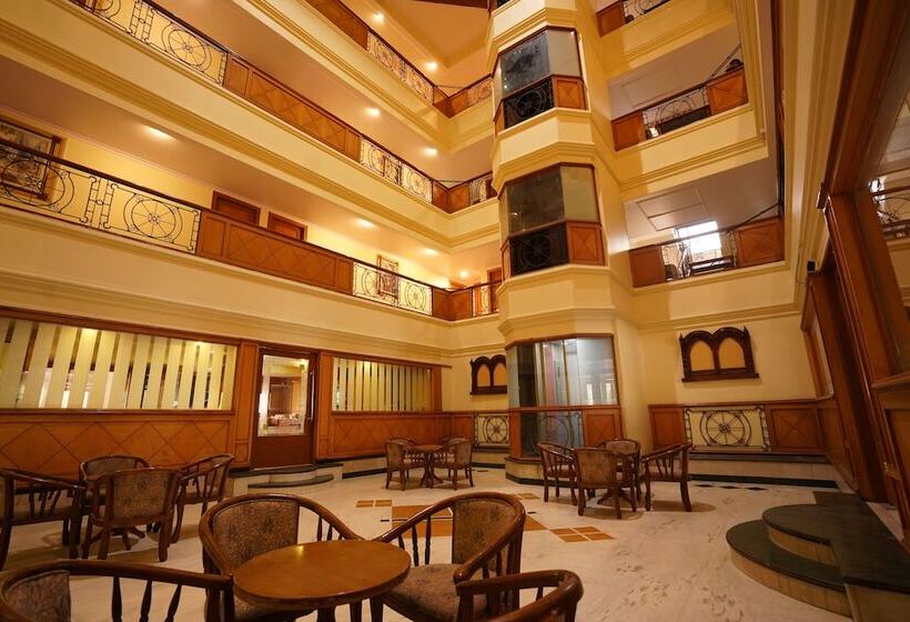 ホテル Royal Palazzo