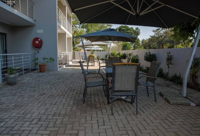 בית מלון כפרי Ruby Stone Boutique