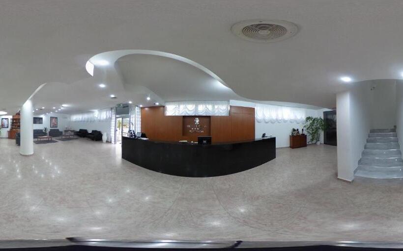 בית מלון כפרי Sica