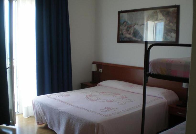 호텔 Silva Frontemare