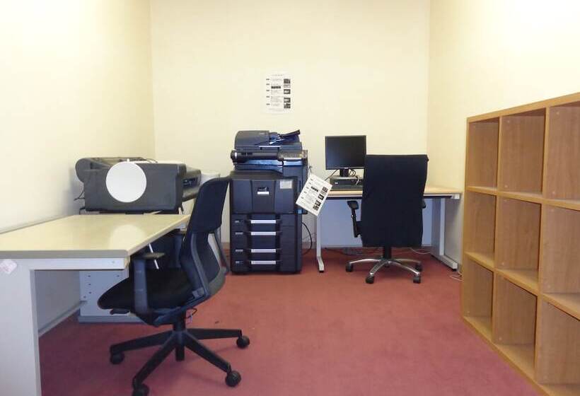 هتل Takasaki Urban