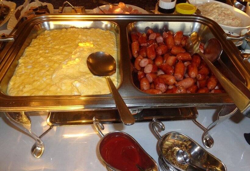 هتل Takasaki Urban