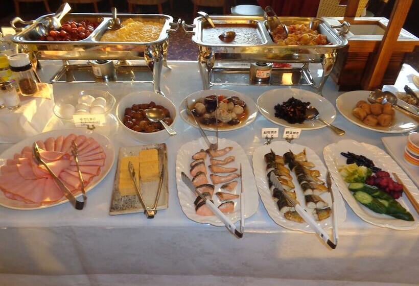 هتل Takasaki Urban