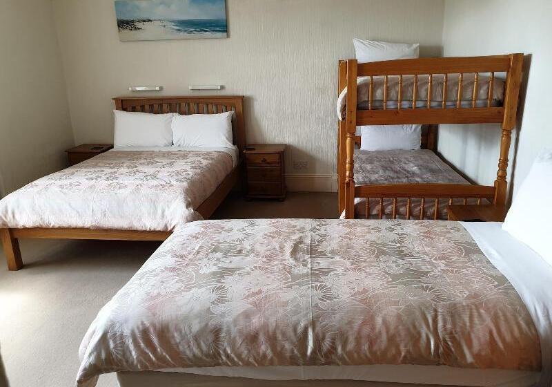 בית מלון כפרי The Wycliffe