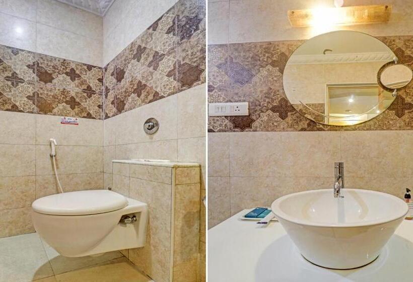 ホテル Treebo Komfort Suites, 3 Km From Mysore Palace