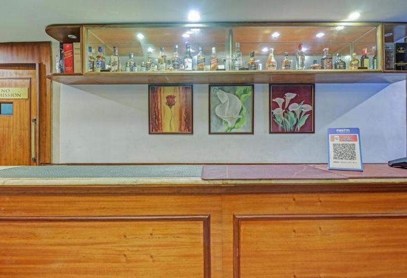 ホテル Treebo Komfort Suites, 3 Km From Mysore Palace