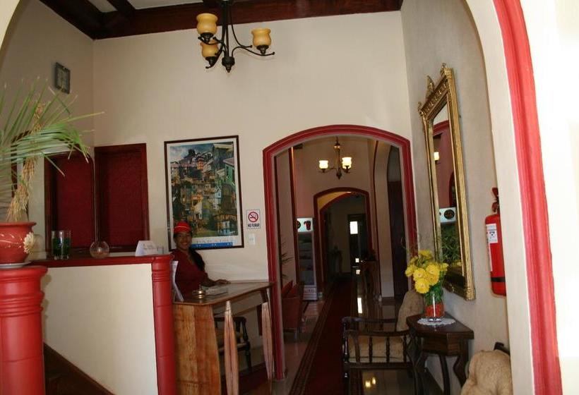 هتل Victoria Hostal