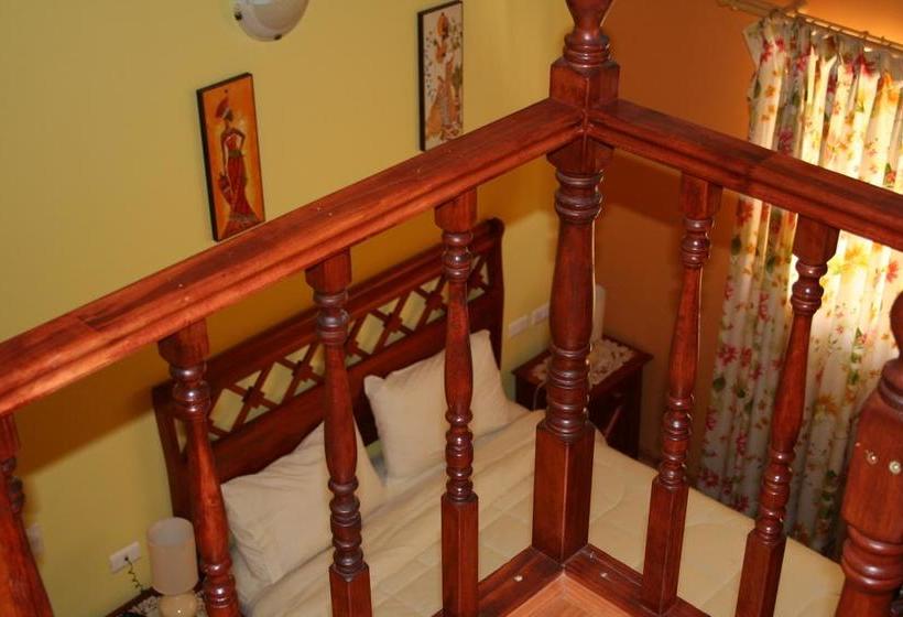 هتل Victoria Hostal