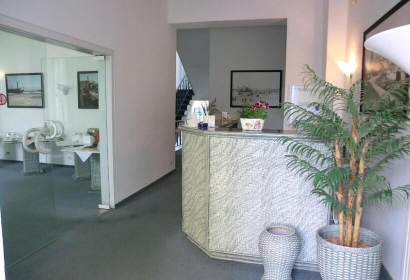 호텔 Villa Strandrose