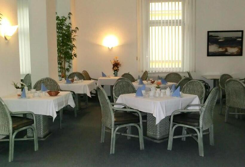 호텔 Villa Strandrose