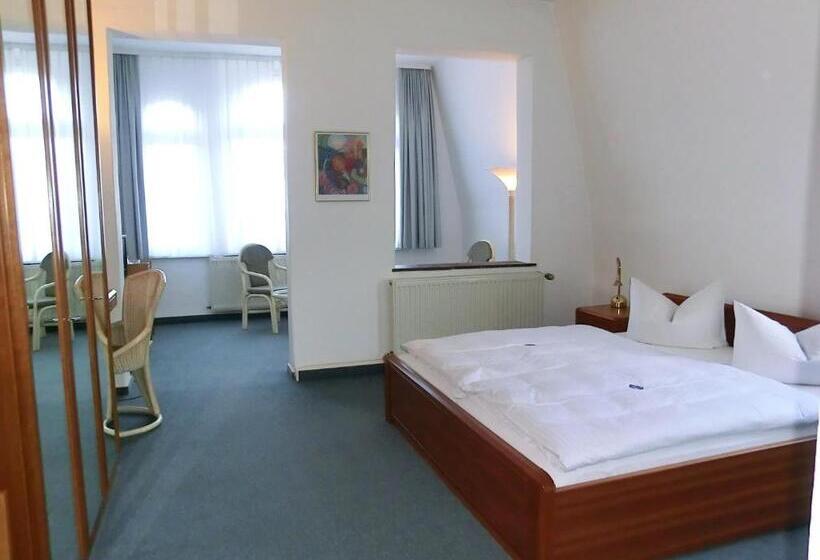 호텔 Villa Strandrose