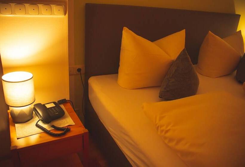 Отель Alpenrose