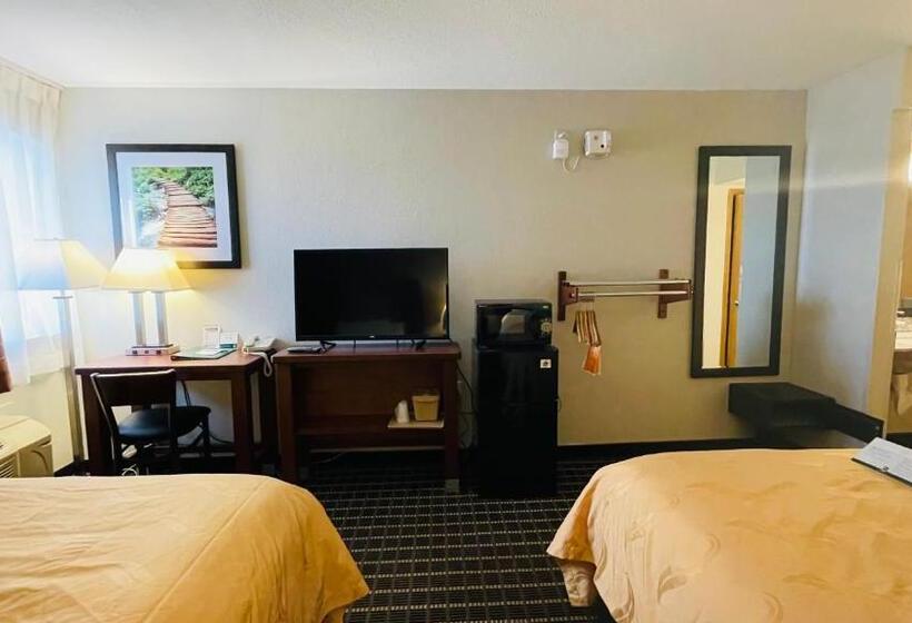 汽车旅馆  Quality Inn Madison West Near University Area