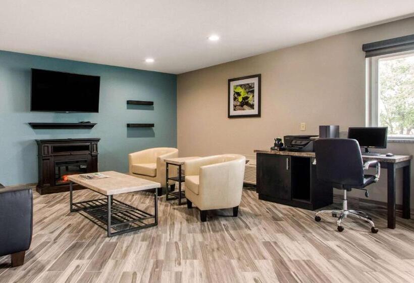 汽车旅馆  Quality Inn Madison West Near University Area