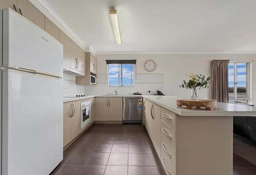 אתר נופש Albacore Apartments