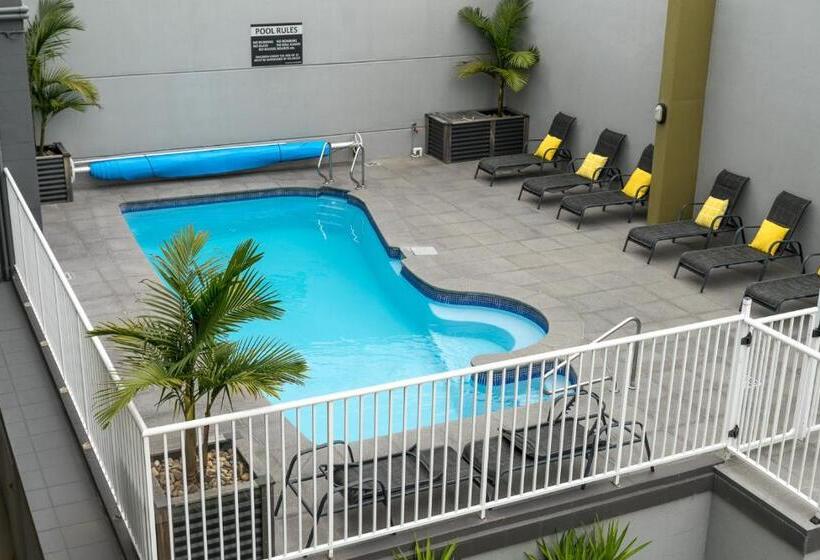 אתר נופש Albacore Apartments