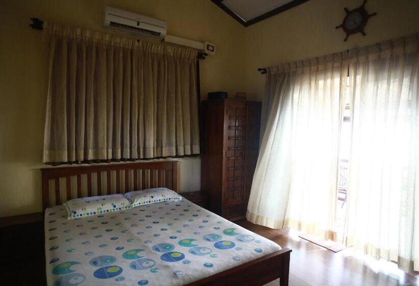 Saffronstays Little Paradise, Murud