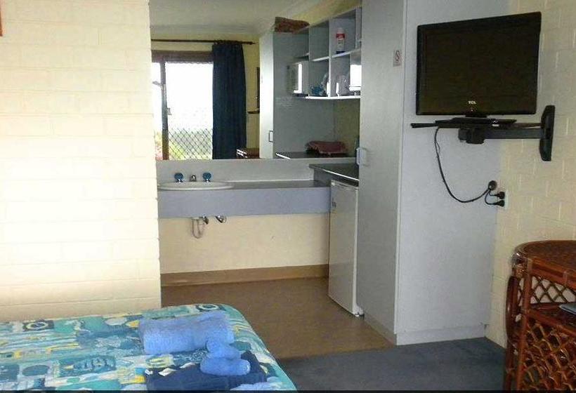 Skenes Creek Lodge Motel And Restaurant