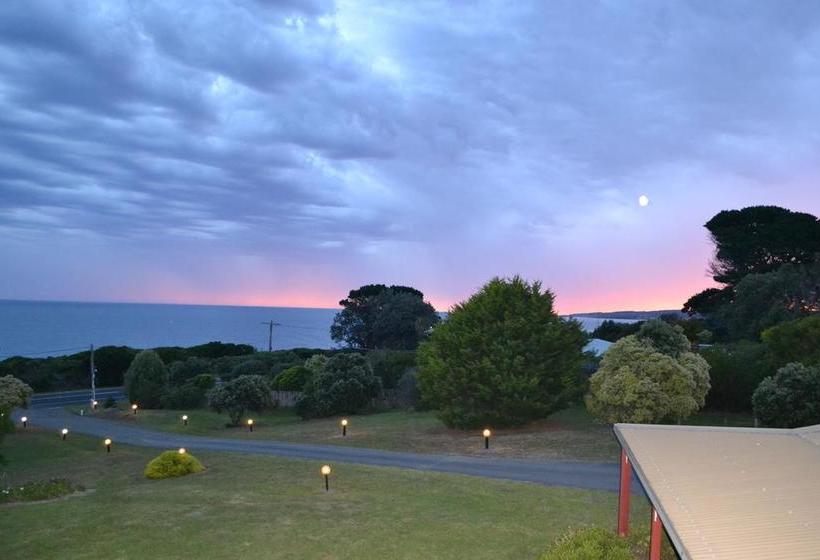 Skenes Creek Lodge Motel And Restaurant