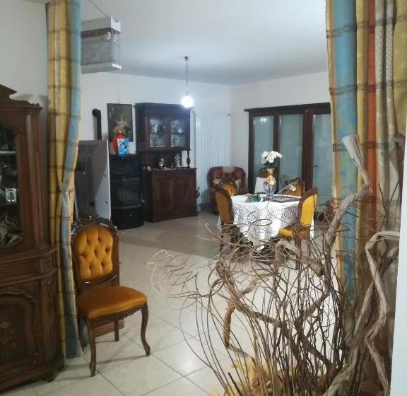 Villa Linda Bed And Breakfast